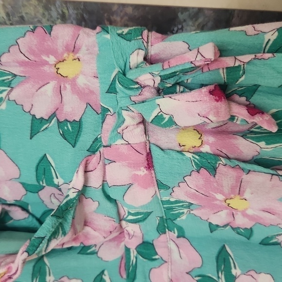 Girls Floral Ruffle Dress in Blue and Pink Garden Party Vacation Summer Spring - Picture 5 of 10